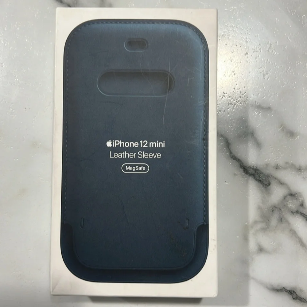 New! Apple iPhone 12 mini Leather Sleeve